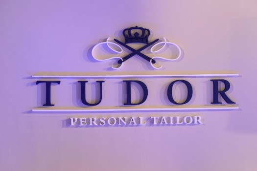 Tudor Personal Tailor inaugureaza noul Flagship store si lanseaza colectia de costume barbatesti pe masura  FW 2015-2016 FINAL CUT