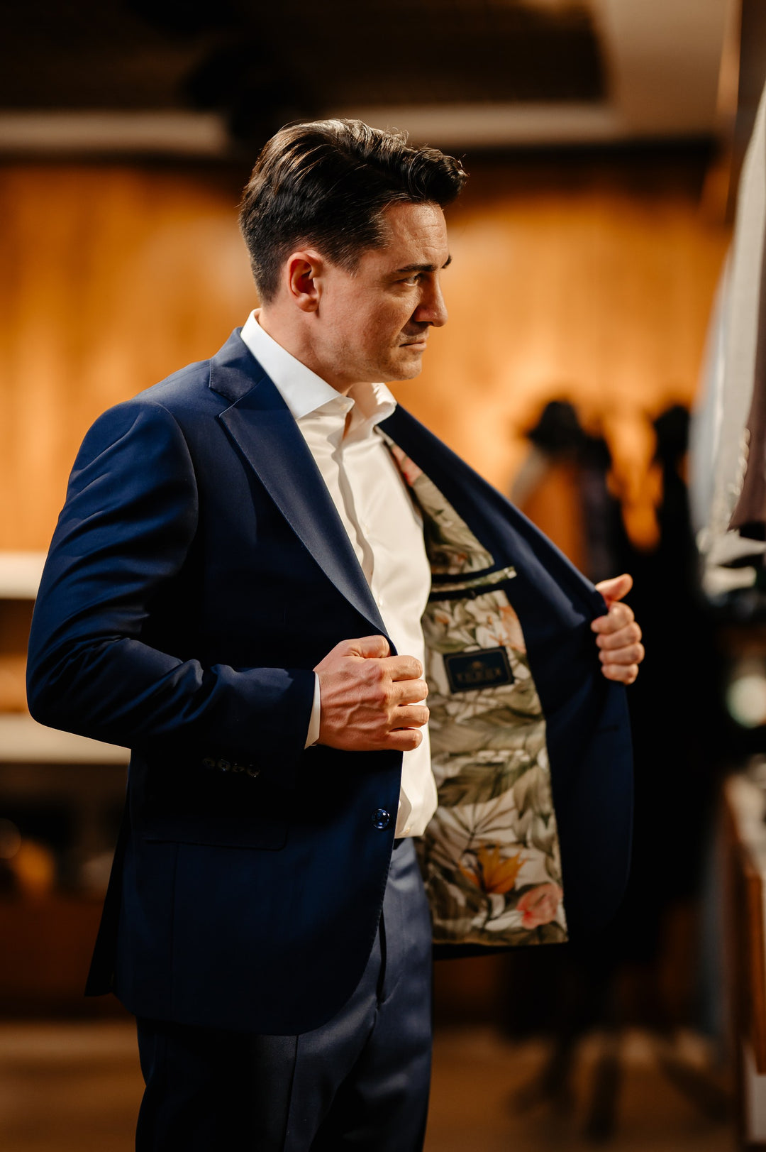 George Buhnici – Tudor Tailor